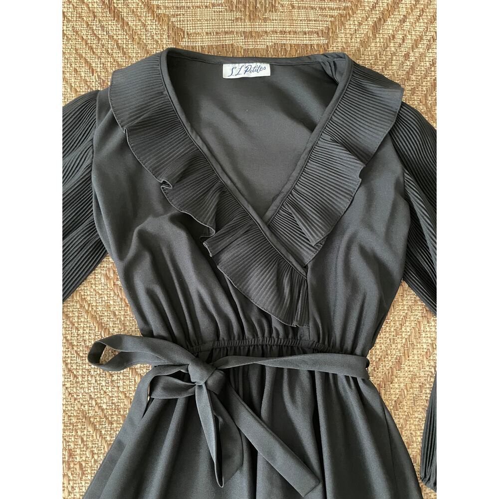 Vintage S.L. Petites Black Sheer Ruffle detailed Dress with belt retro disco - Picture 3 of 10